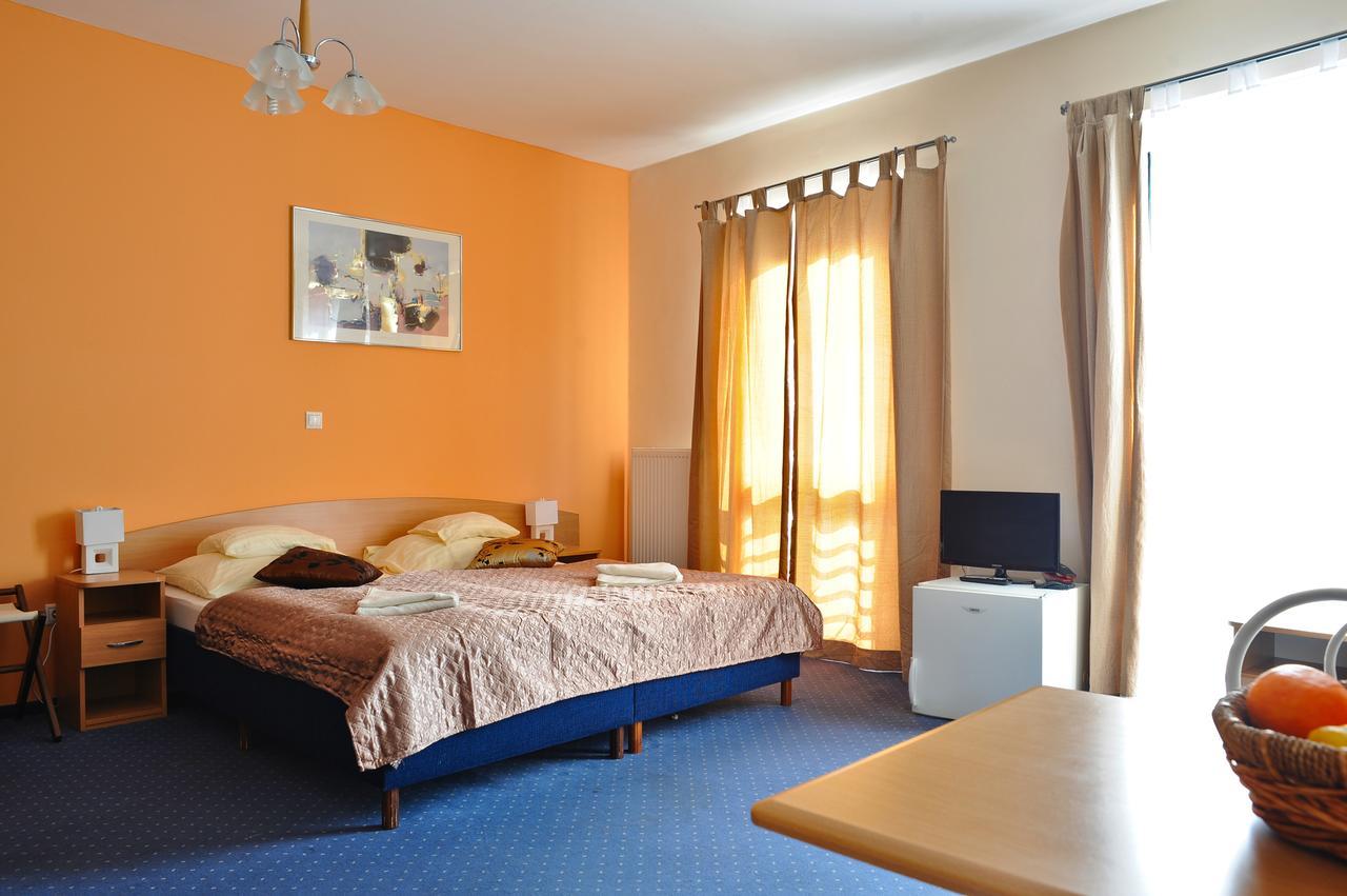 Papillon Budapest